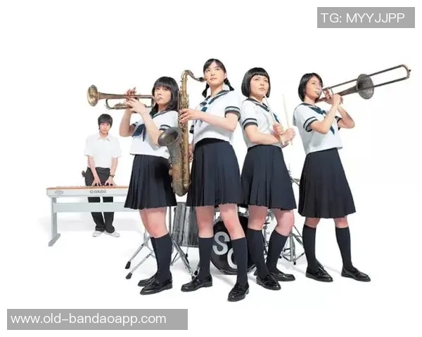 篮球彤的成长之路：从青涩少女到赛场明星的励志故事